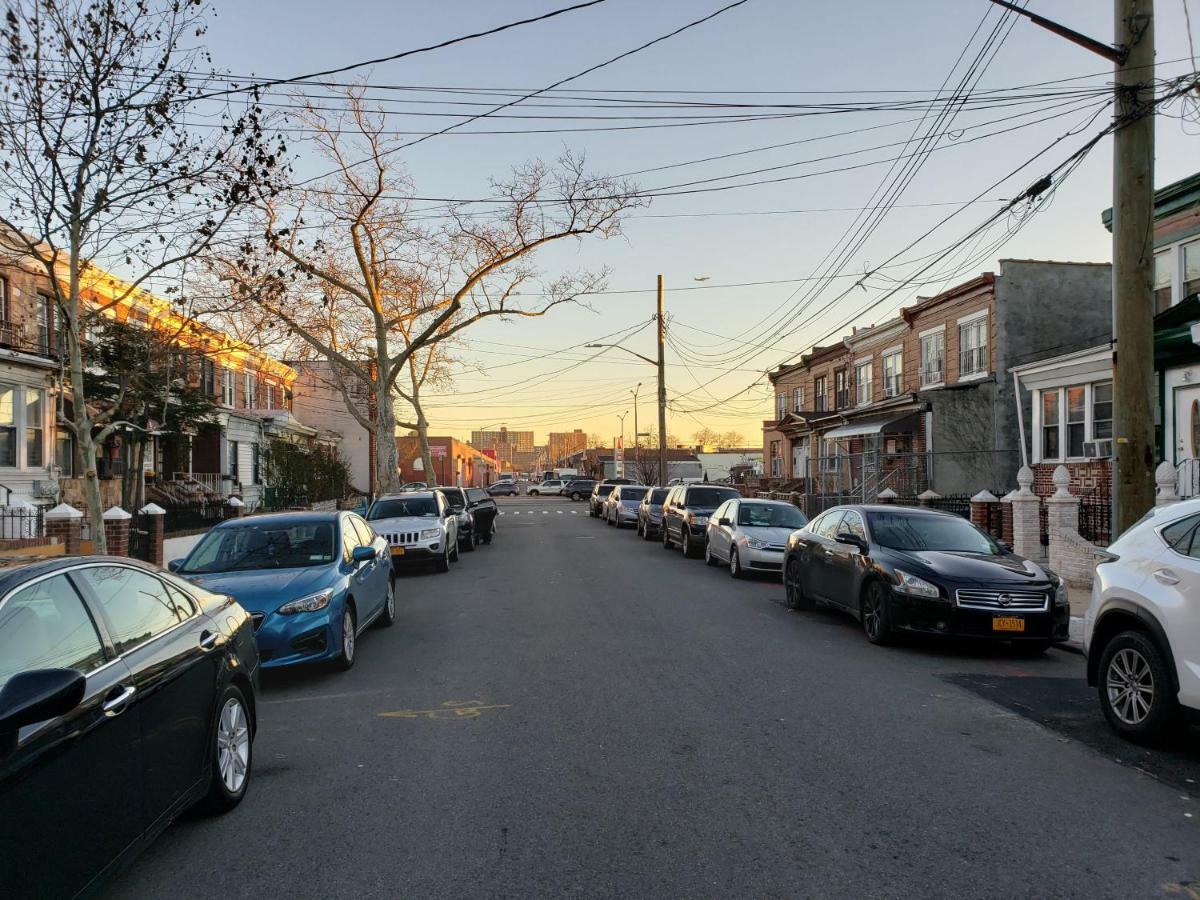 Brooklyn 3 Bedroom 1 Bathroom 8 Minutes To Subway 30 Minutes To Manhattan Нью-Йорк Экстерьер фото